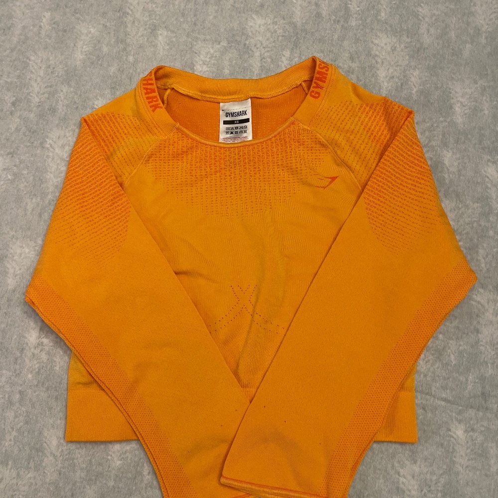 Gymshark crop top-Orange